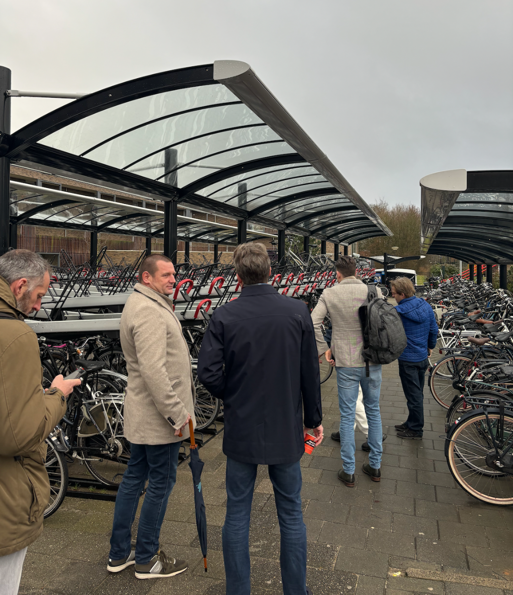 Bericht Uitbreiding fietsenstalling en P+R stationsgebied Rosmalen voltooid bekijken